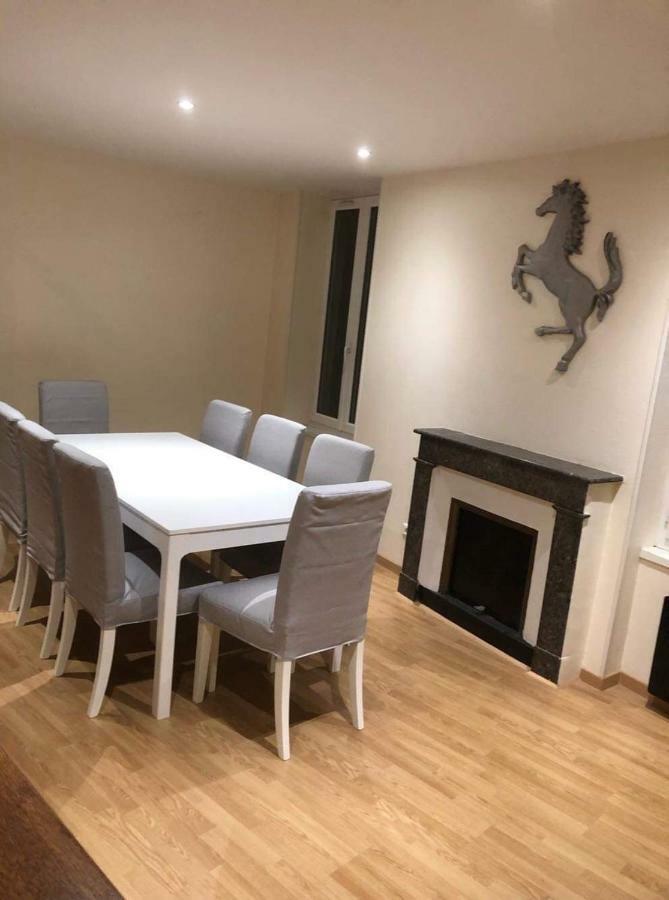 Appartement Face Au Donjon Pons Luaran gambar
